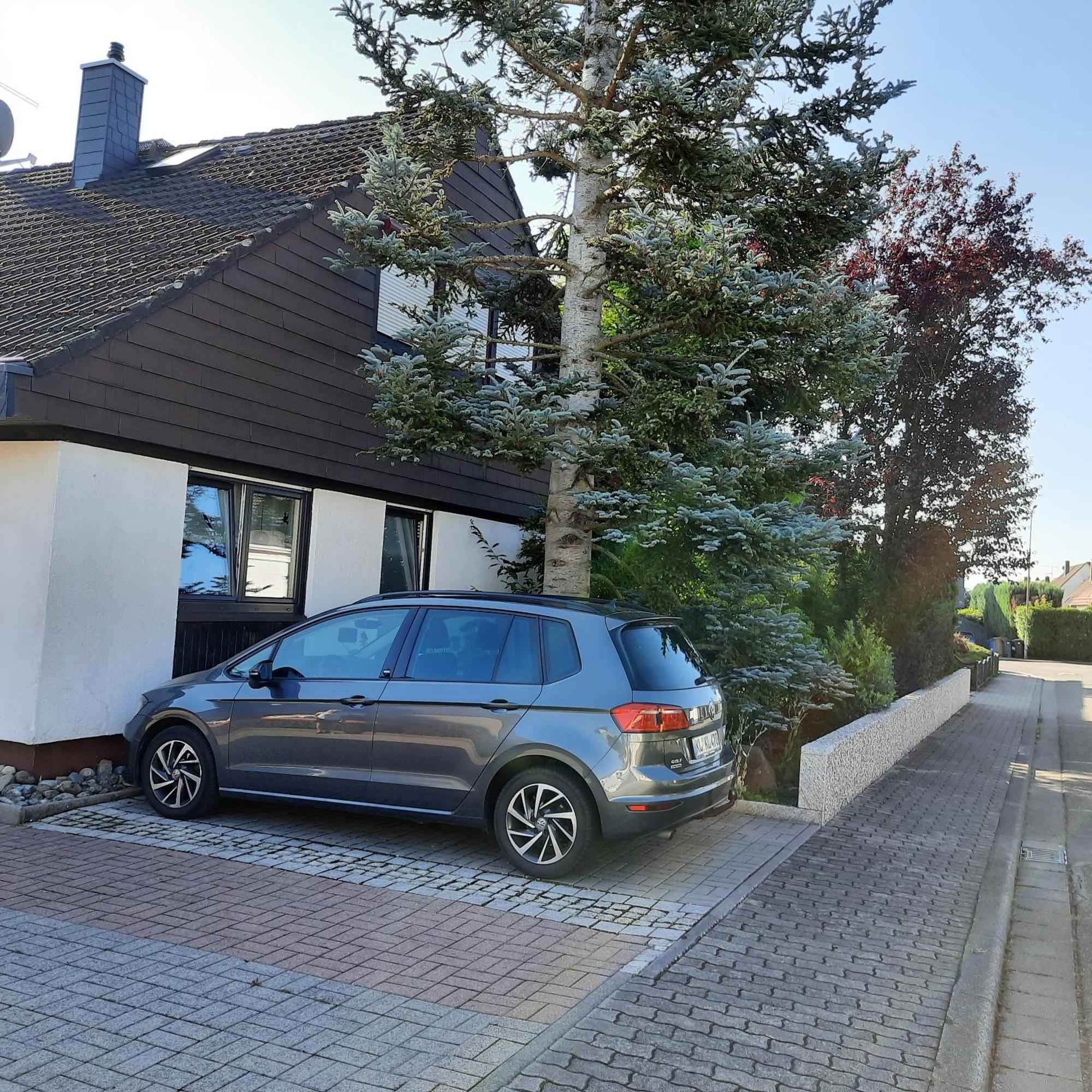 Dg Wohn-Schlafraum Mit Bad Steinwenden Exterior foto